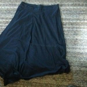 Black athletic, comfortable SKIRT-EASTERN MOUNTAIN